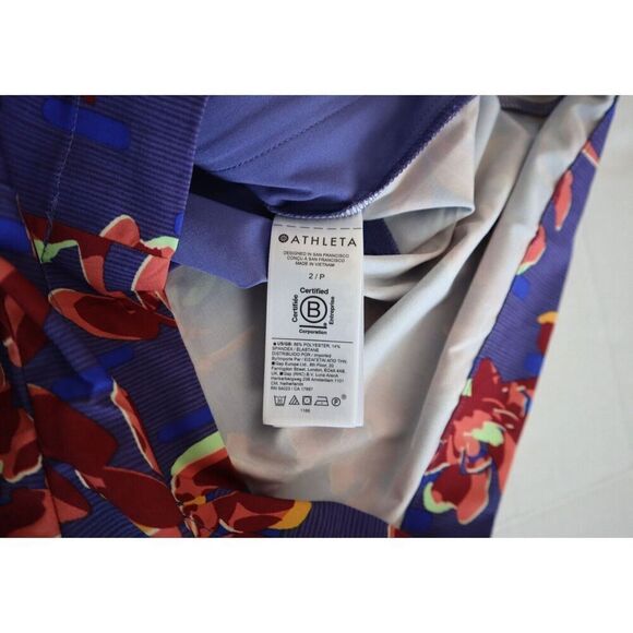 Athleta 607139-04 Women's Petite Sz 2P Purple Floral Brooklyn Utility Romper - Picture 4 of 9